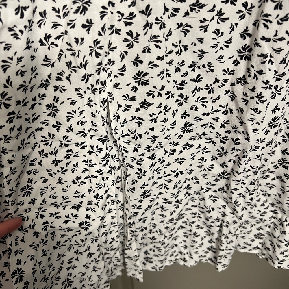 Loft Black Floral Print Dress Size 2 - Picture 2 of 6